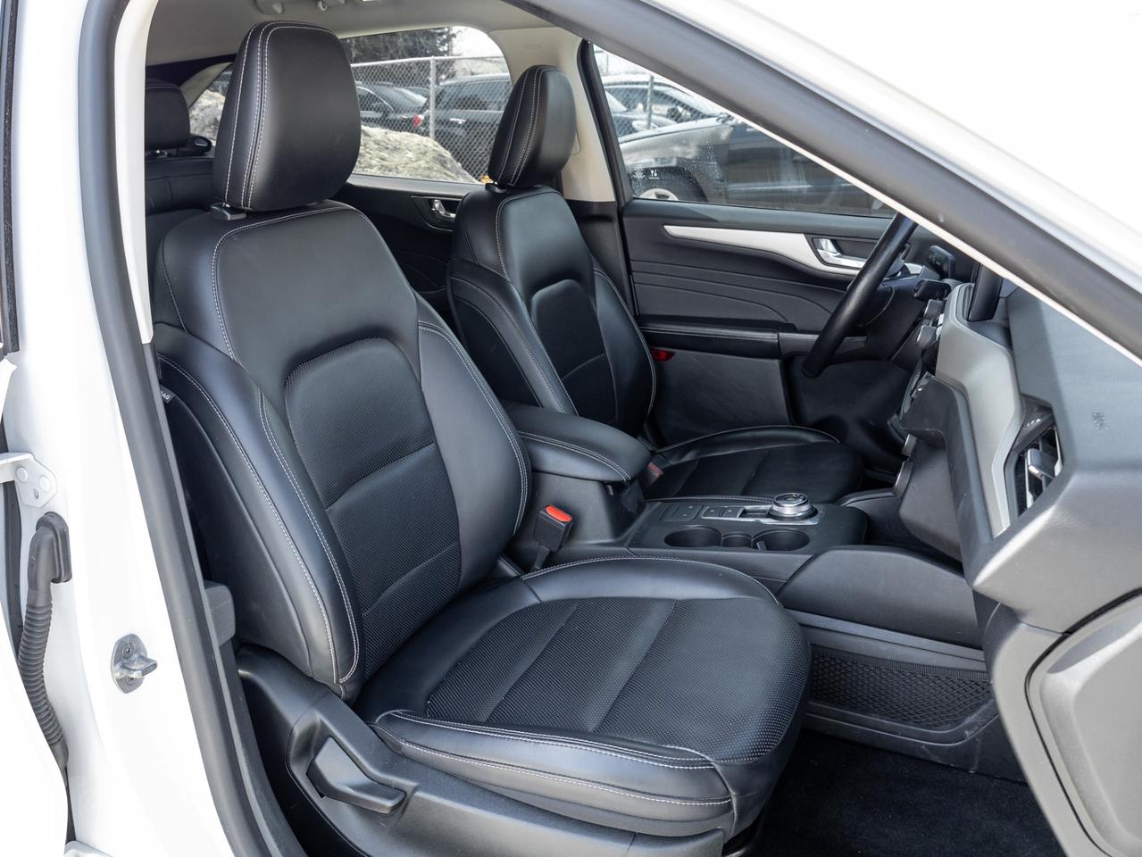 2021 Ford Escape SEL AWD Photo