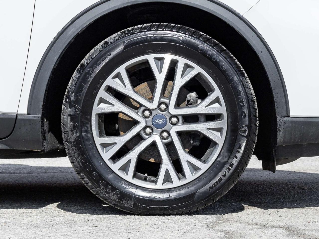2021 Ford Escape SEL AWD Photo