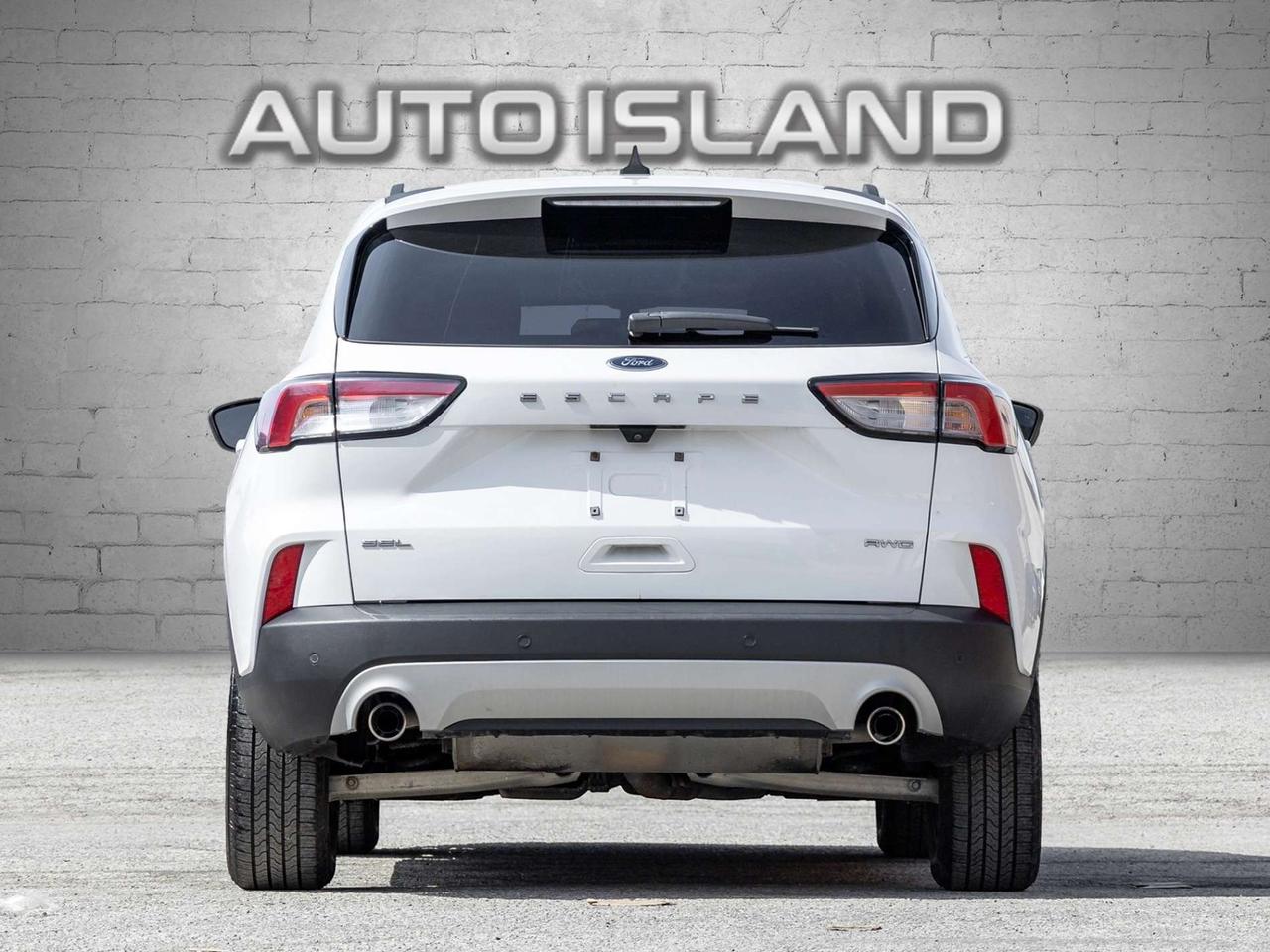 2021 Ford Escape SEL AWD Photo