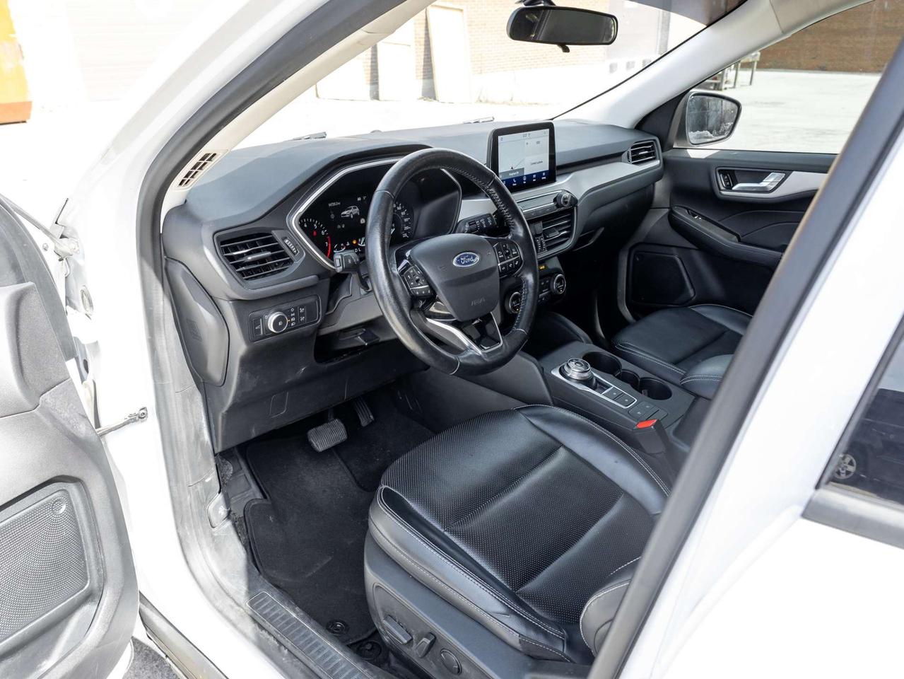 2021 Ford Escape SEL AWD Photo