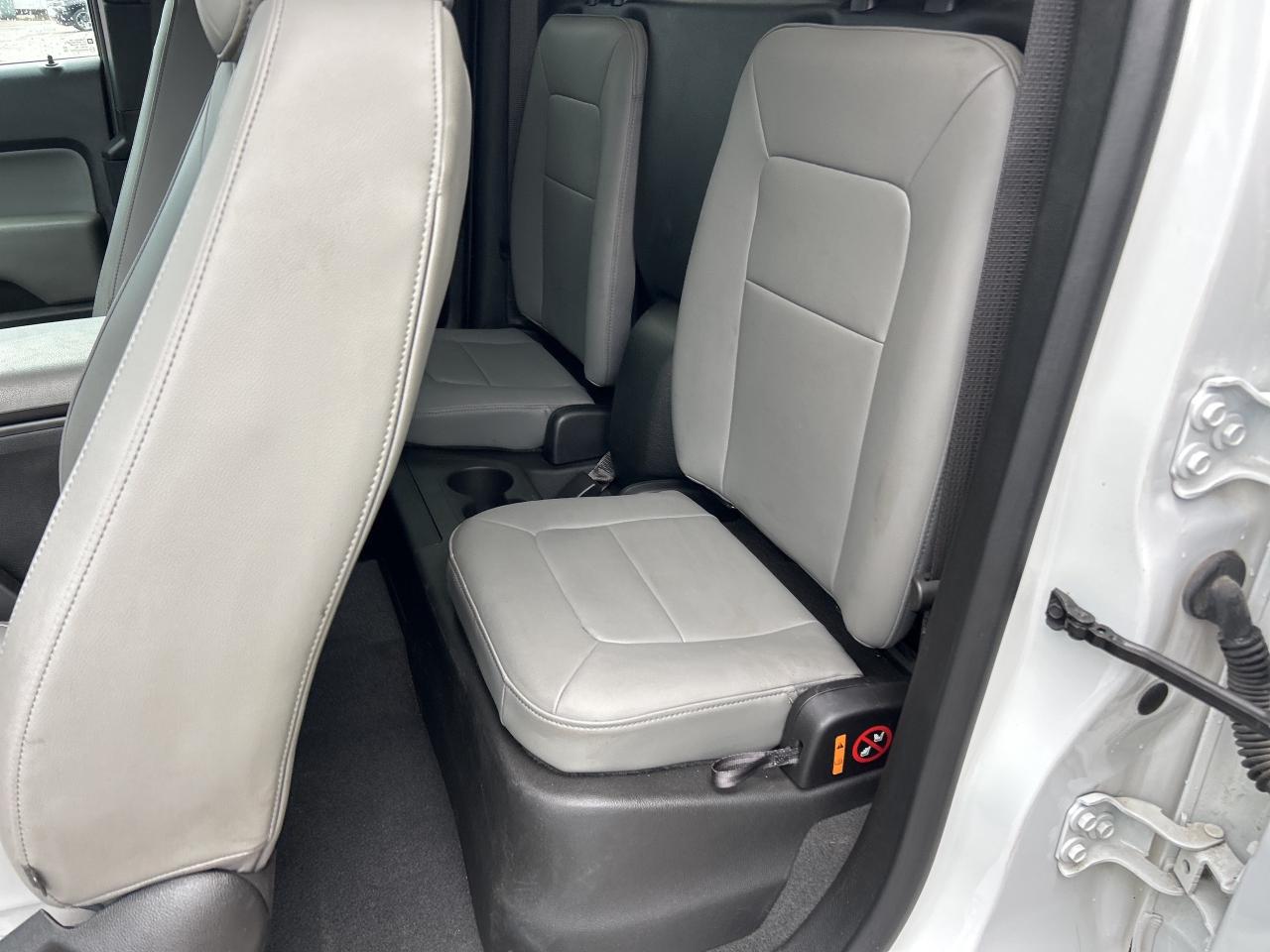 2021 Chevrolet Colorado TRADESMAN TOPPER INCLUDED, SIRIUS RADIO! Photo