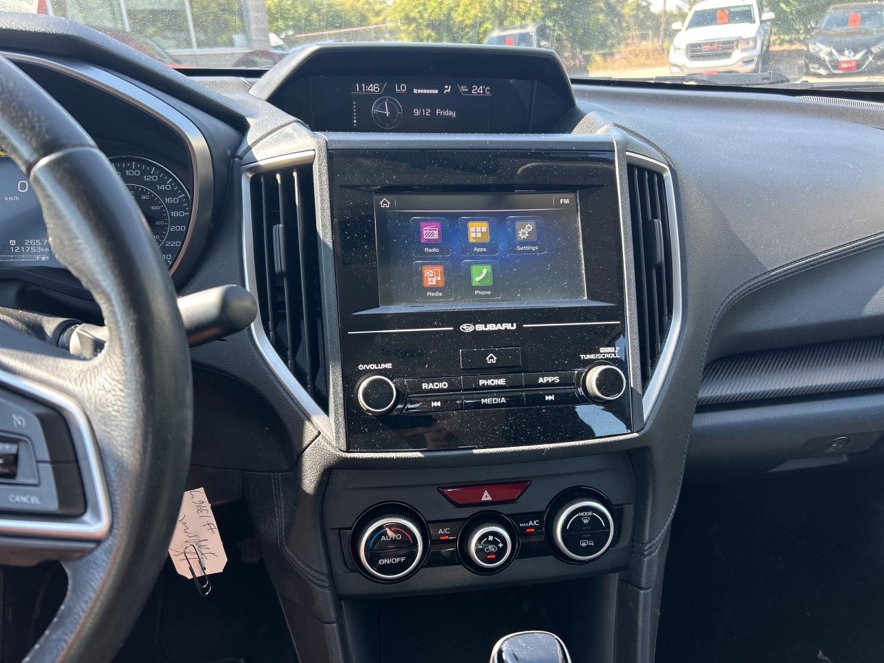 2018 Subaru Impreza CLEAN CARFAX, BACK UP CAMERA, HEATED SEATS! Photo