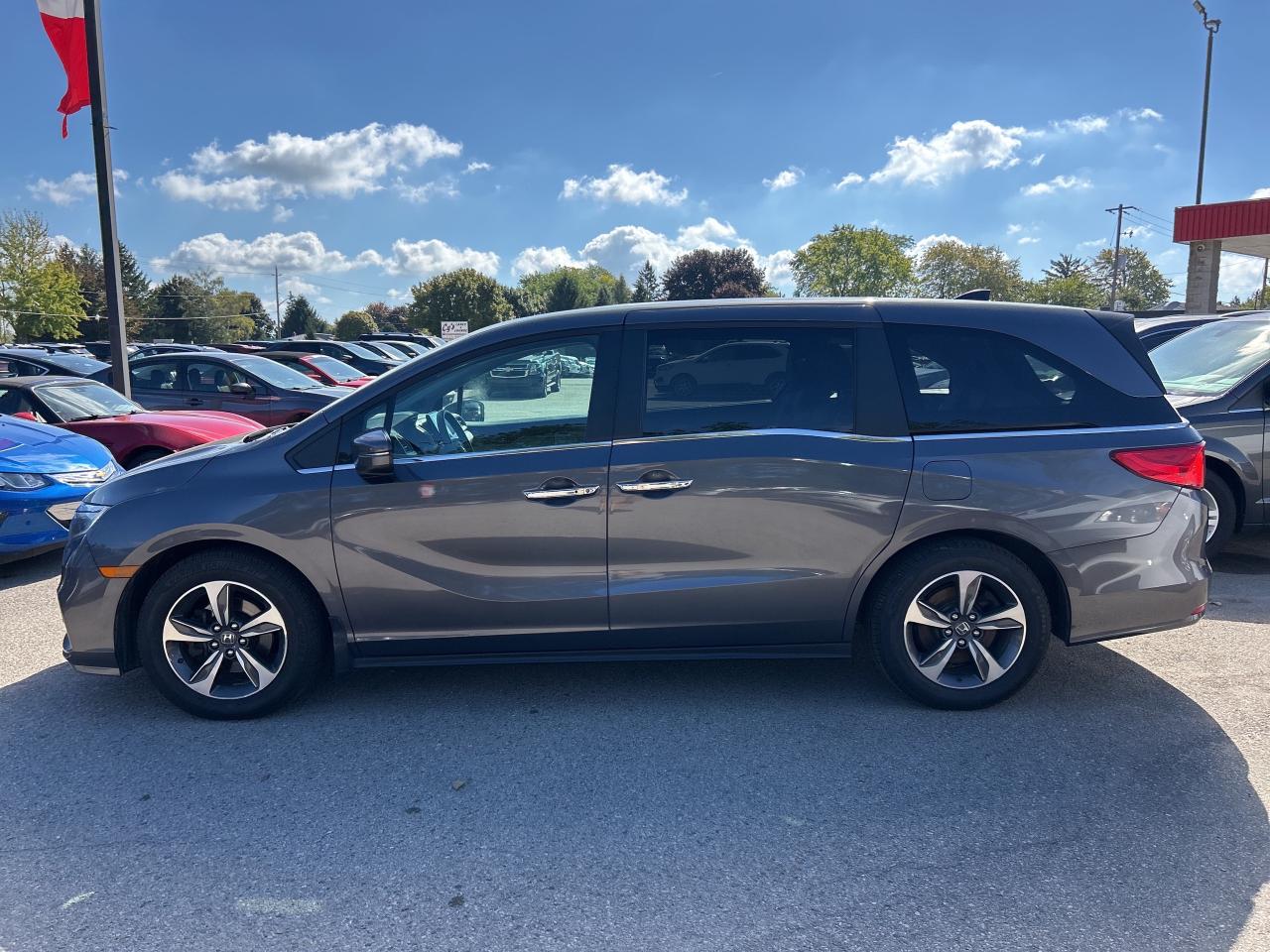 2019 Honda Odyssey EX, 8 PASS, SUNROOF, REMOTE START, BACK UP CAMERA! Photo