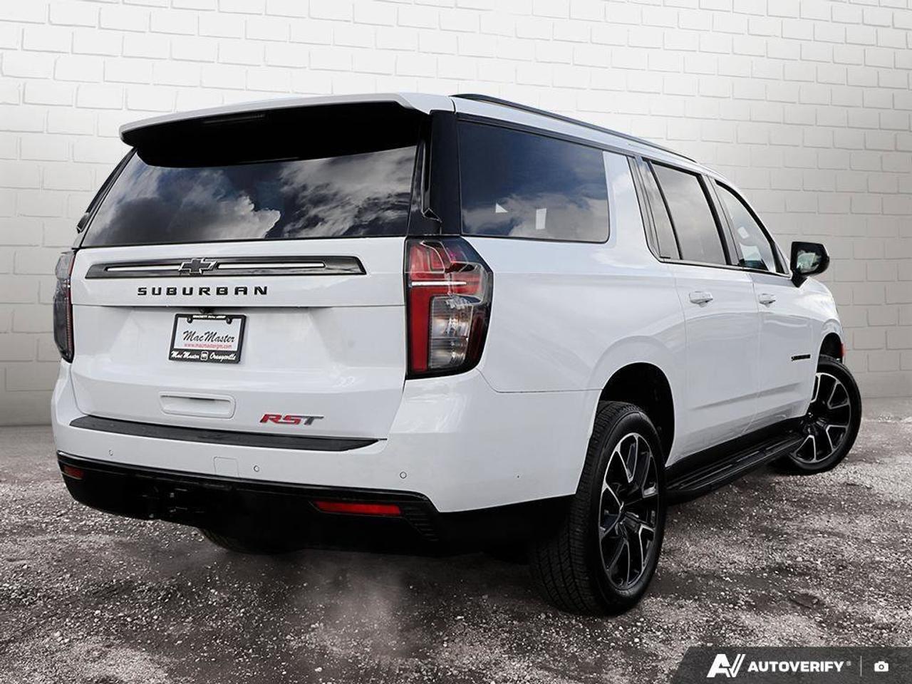 2024 Chevrolet Suburban RSTRST, 5.3L, 8-PASS, 4X4, LOADED, RR ENTERTAINMEN Photo