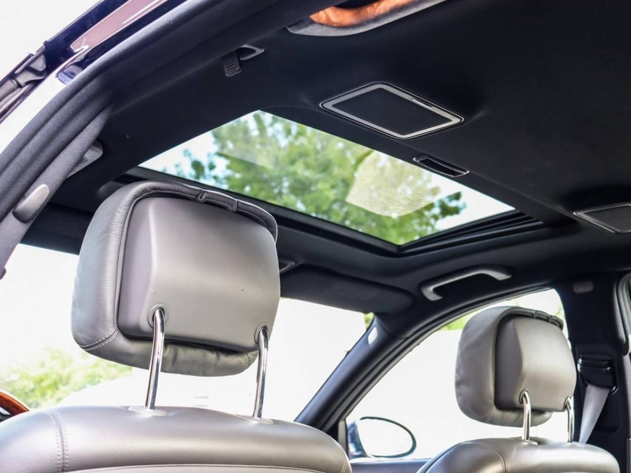 2009 Mercedes-Benz S-Class 4.7L V8 4MATIC Photo