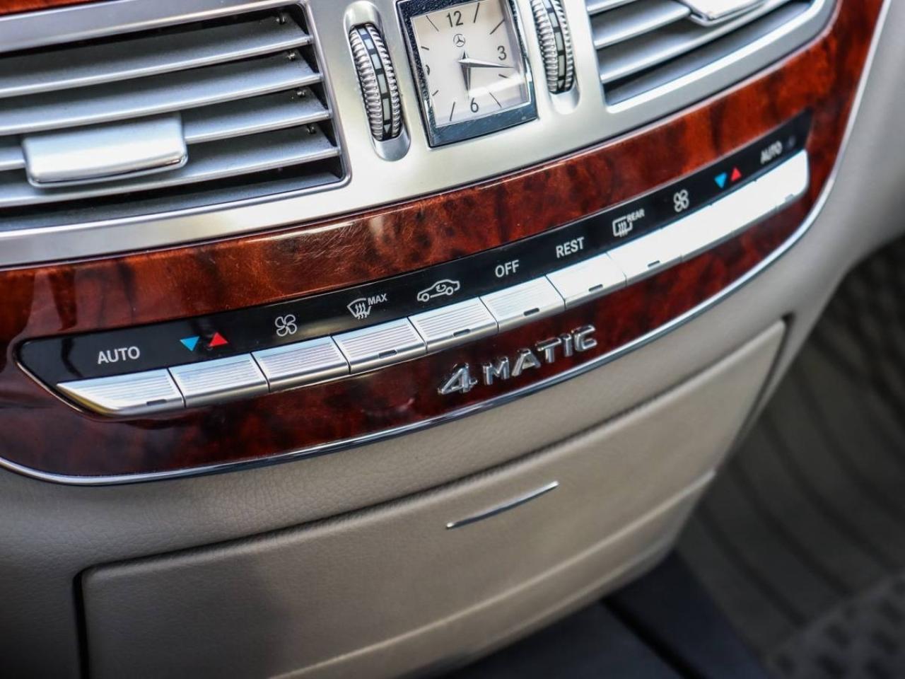 2009 Mercedes-Benz S-Class 4.7L V8 4MATIC Photo