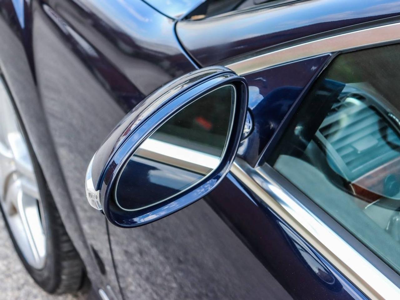 2009 Mercedes-Benz S-Class 4.7L V8 4MATIC Photo