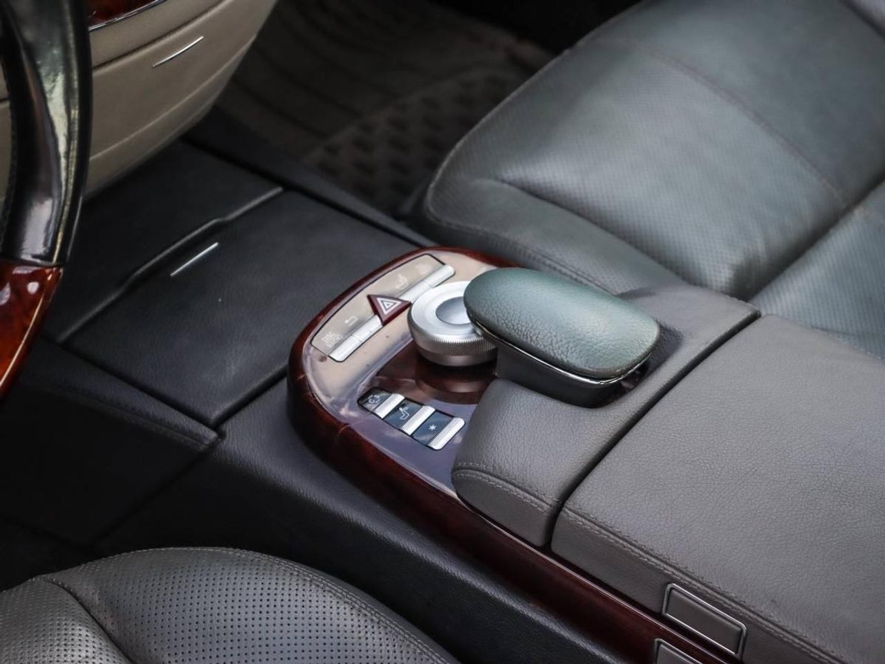 2009 Mercedes-Benz S-Class 4.7L V8 4MATIC Photo