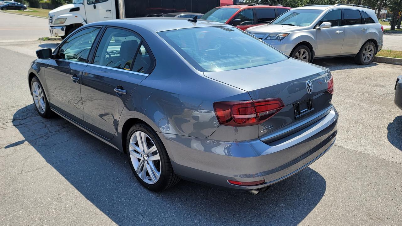 2016 Volkswagen Jetta Sedan HIGHLINE   LEATHER   NAVI   2 SET OF TIRES   ROOF Photo