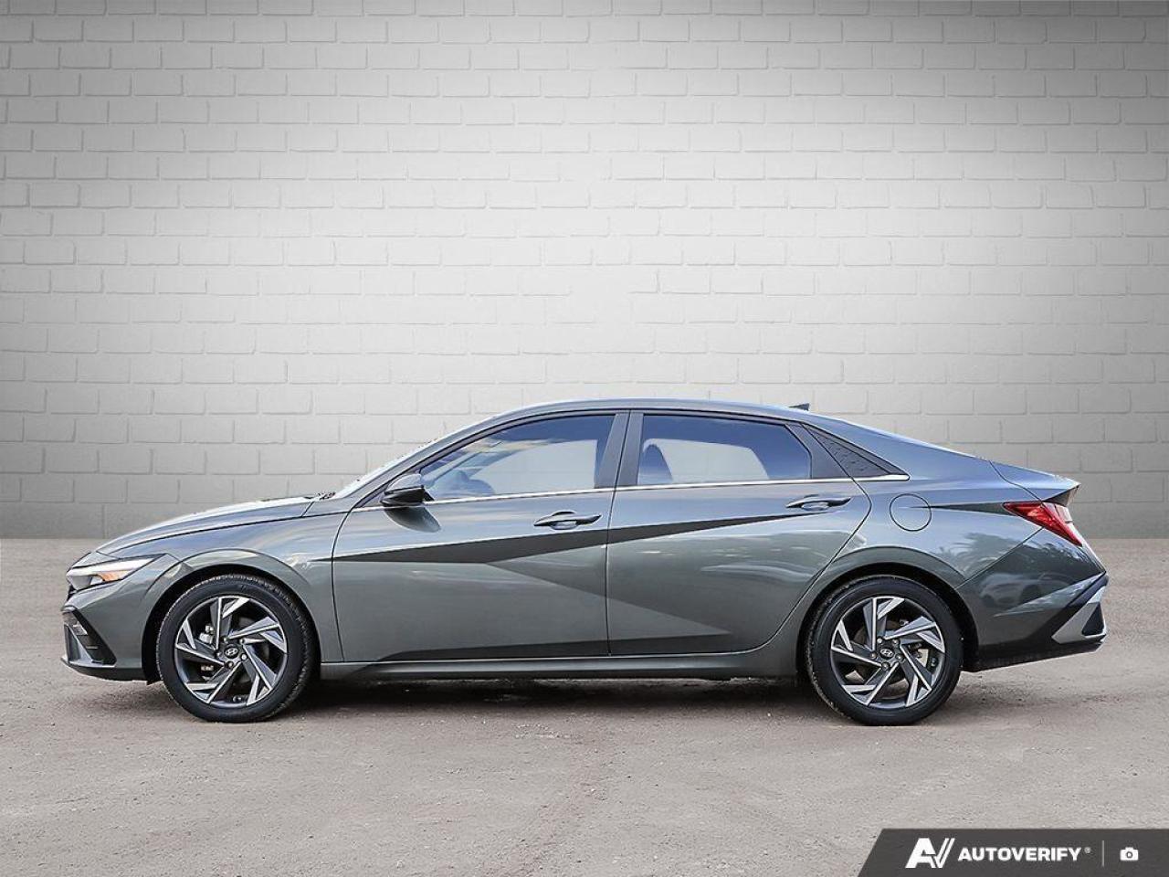 2024 Hyundai Elantra LuxuryACCIDENT-FREE, HTD LEATHER, SUNROOF, LANE KE Photo2