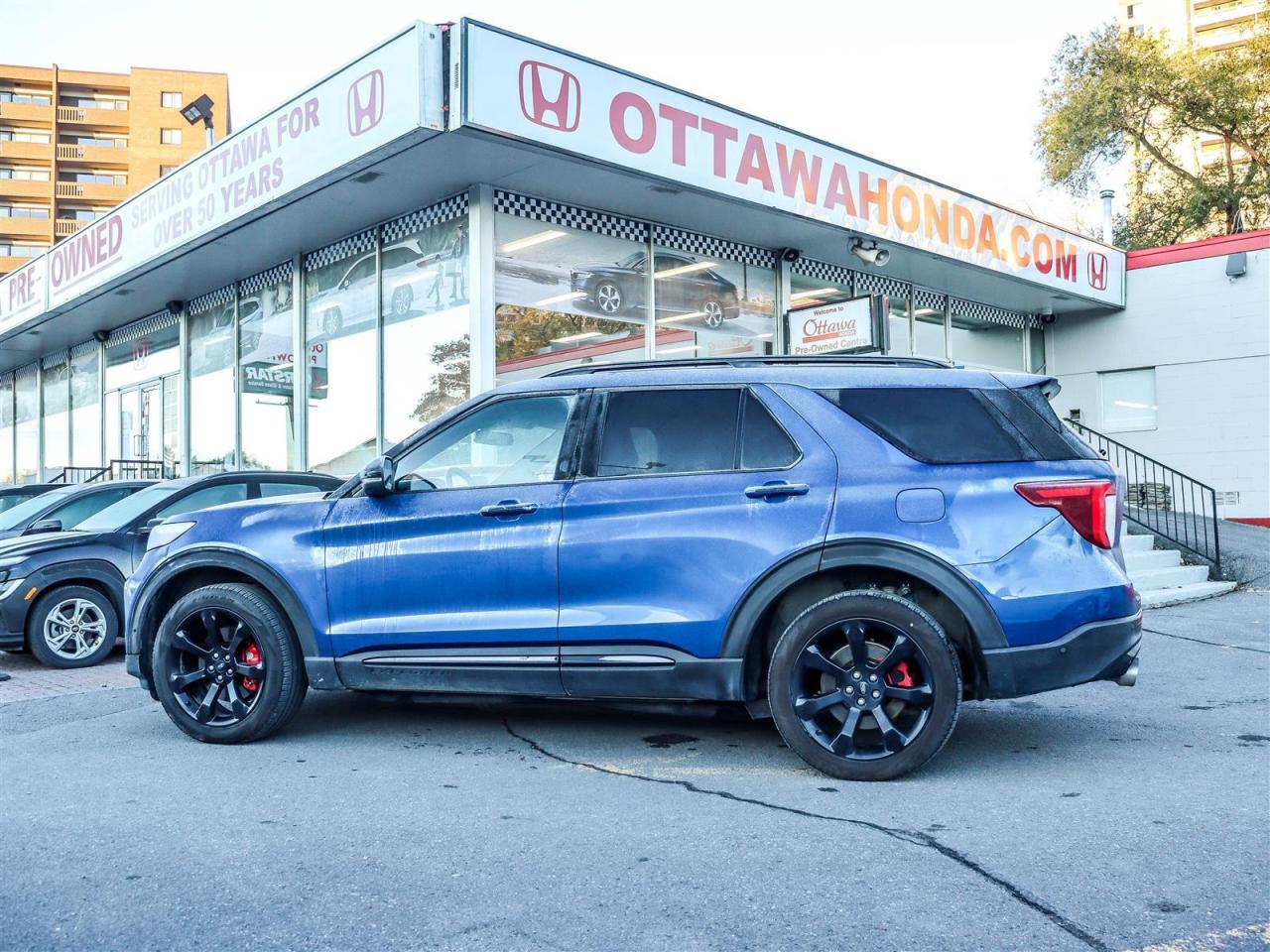 2020 Ford Explorer ST Photo