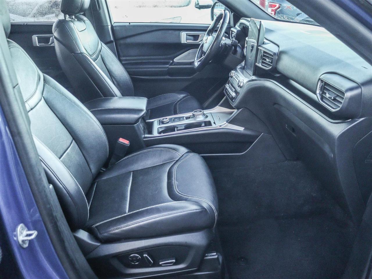 2020 Ford Explorer ST Photo