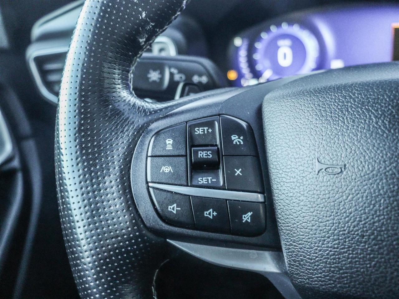 2020 Ford Explorer ST Photo