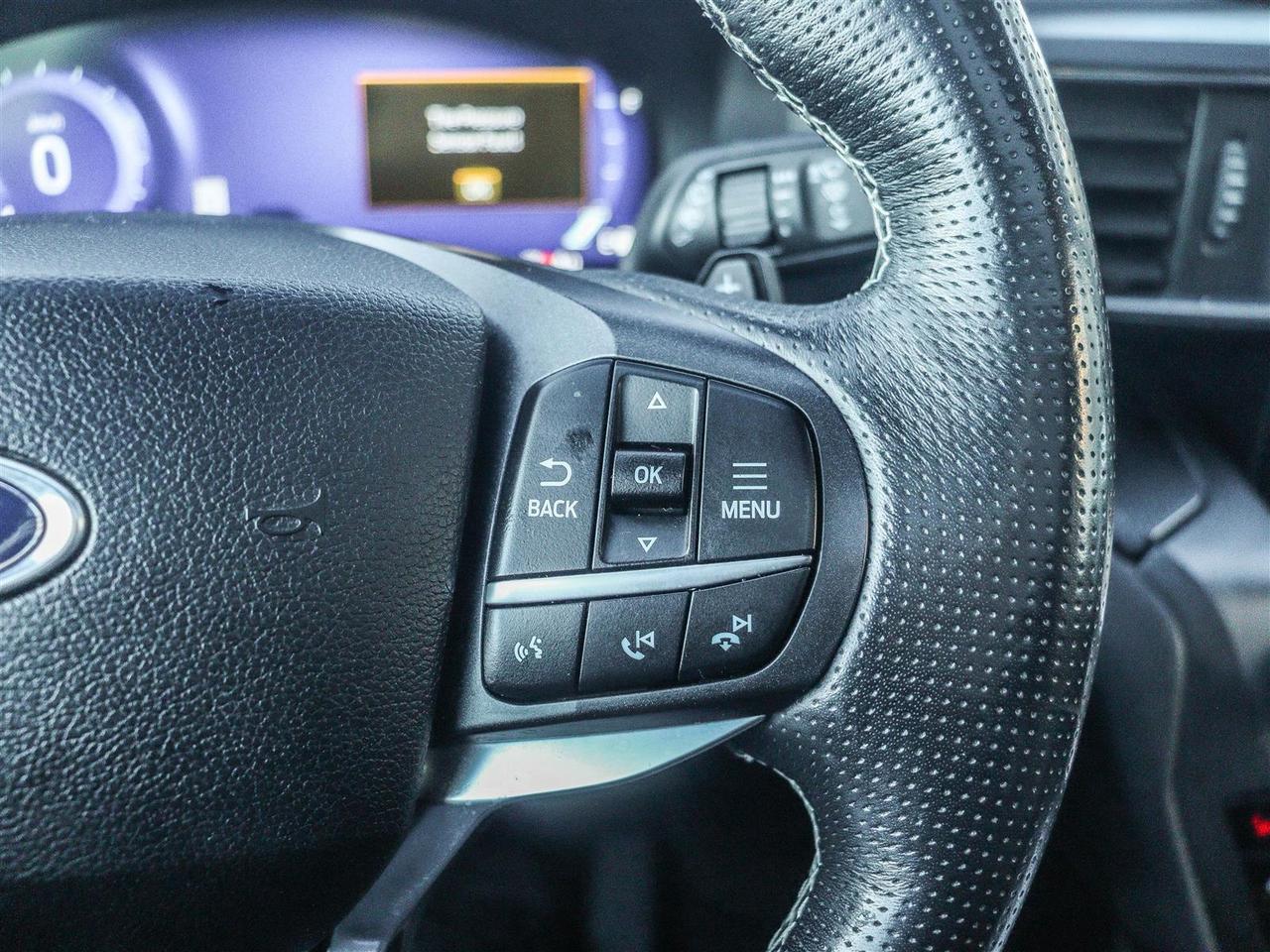 2020 Ford Explorer ST Photo