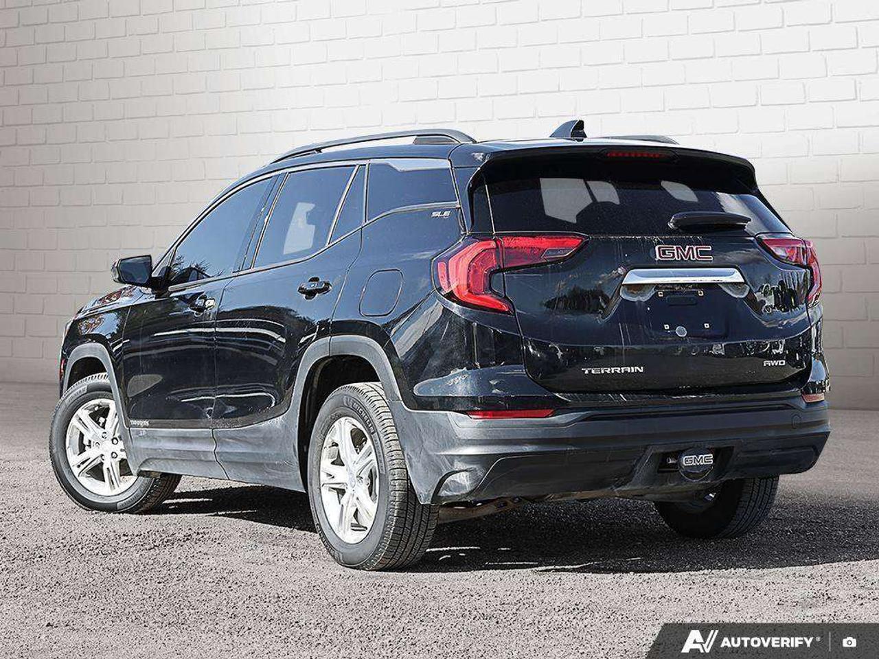 2019 GMC Terrain SLE AWD, 1.5L 4-CYL, AWD, ALLOYS, CLOTH, REMOTE START, CERTIFIED AS-TRADED! Photo
