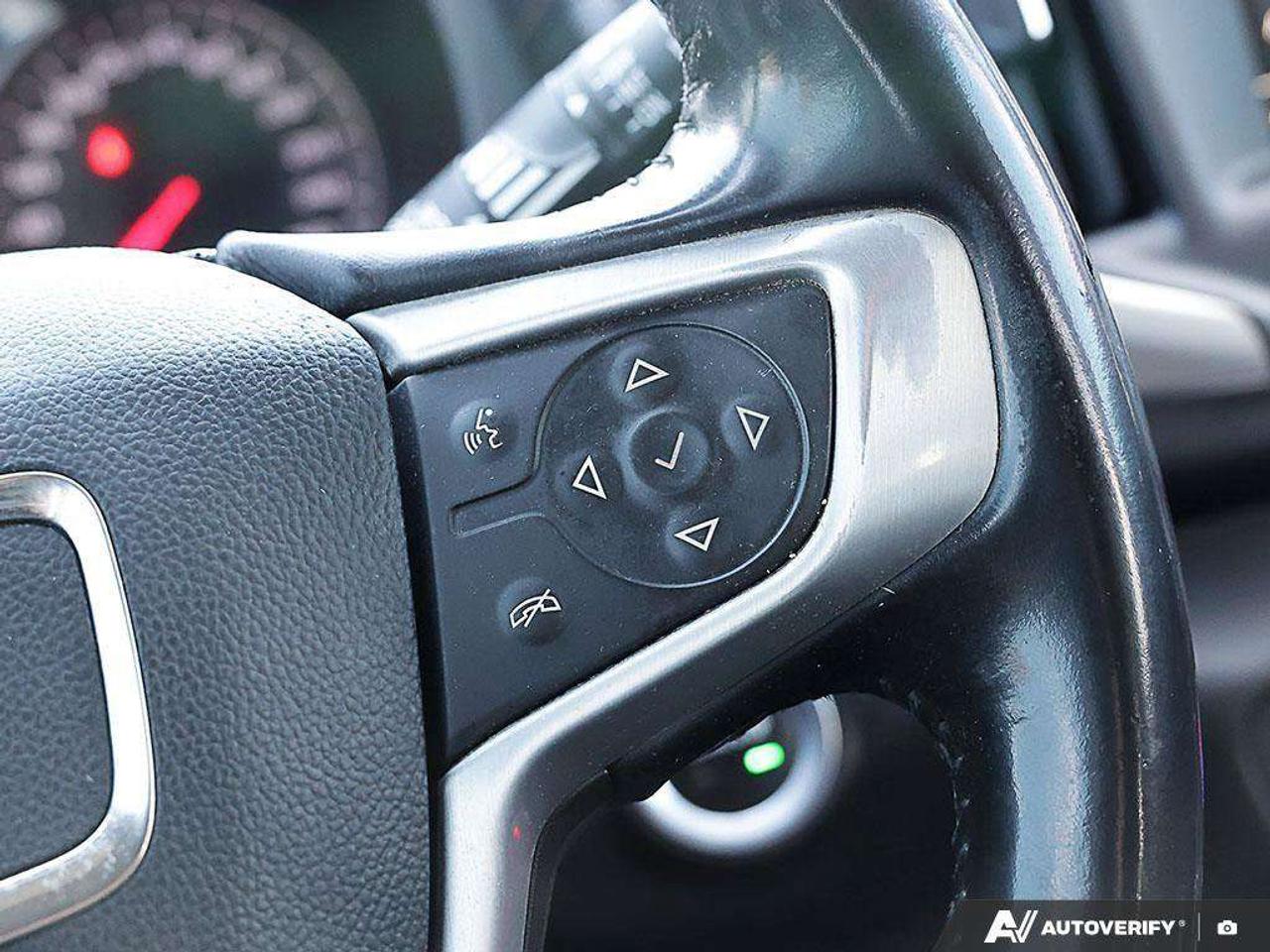 2019 GMC Terrain SLE AWD, 1.5L 4-CYL, AWD, ALLOYS, CLOTH, REMOTE START, CERTIFIED AS-TRADED! Photo