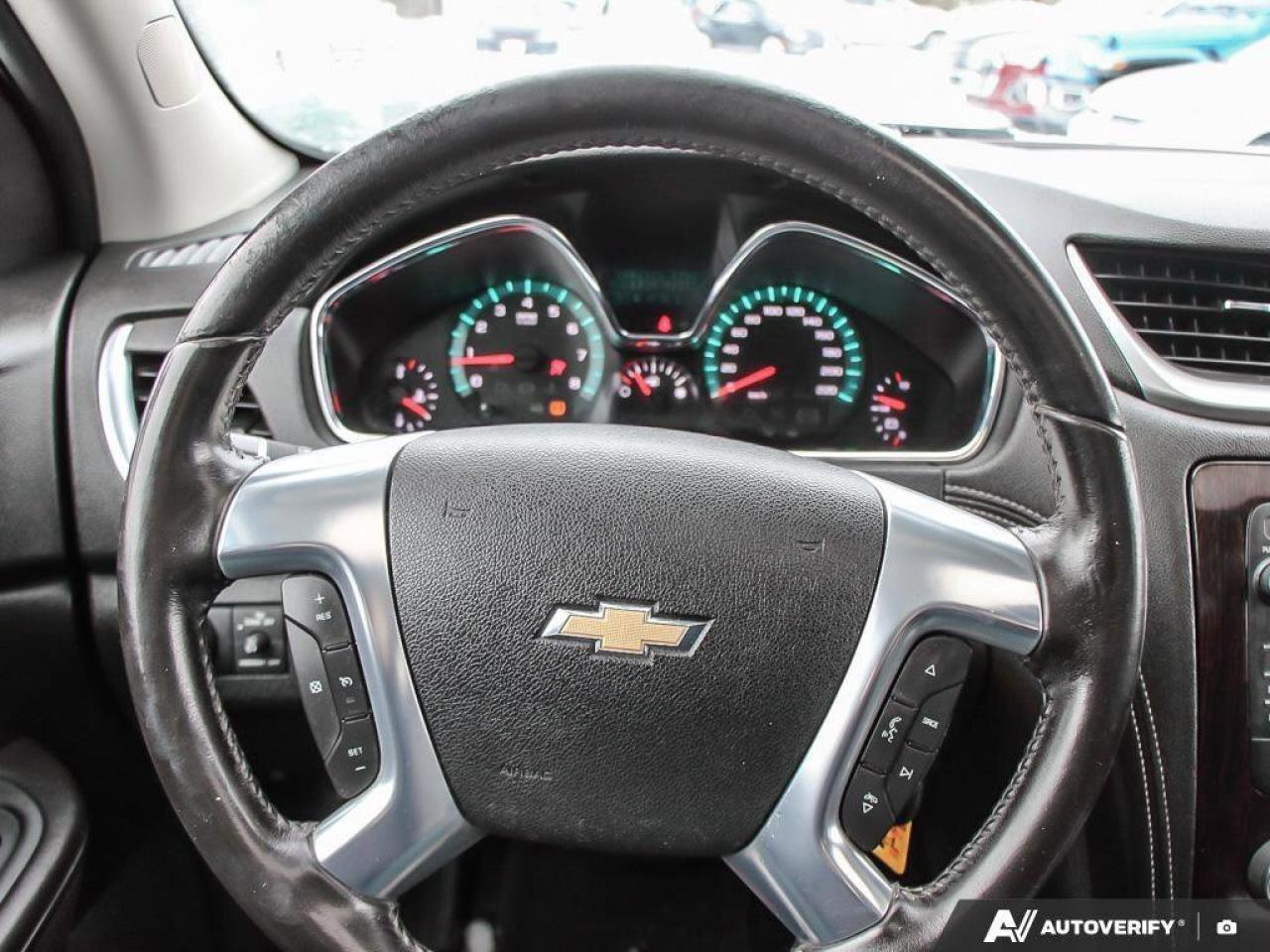 2015 Chevrolet Traverse LTAS-TRADED, AWD, HTD SEATS, SUNROOF, BLUETOOTH Photo