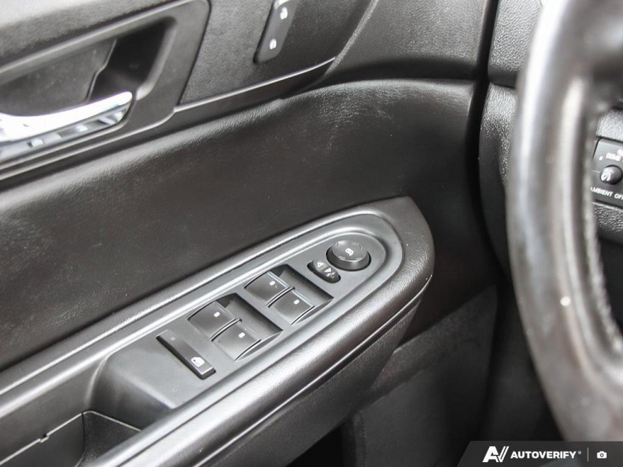 2015 Chevrolet Traverse LTAS-TRADED, AWD, HTD SEATS, SUNROOF, BLUETOOTH Photo