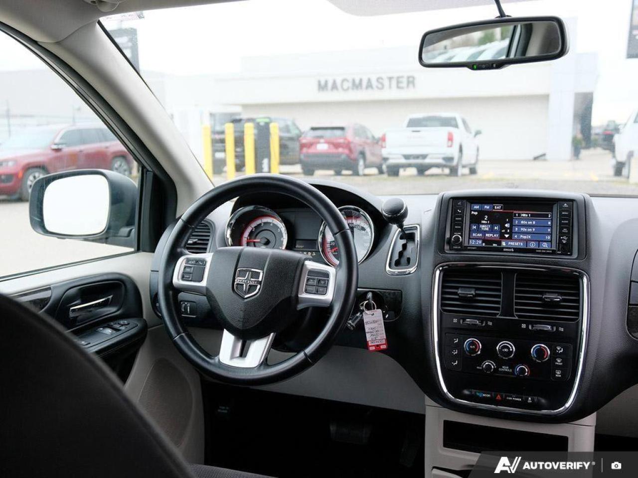 2017 Dodge Grand Caravan 4dr Wgn SXT Photo