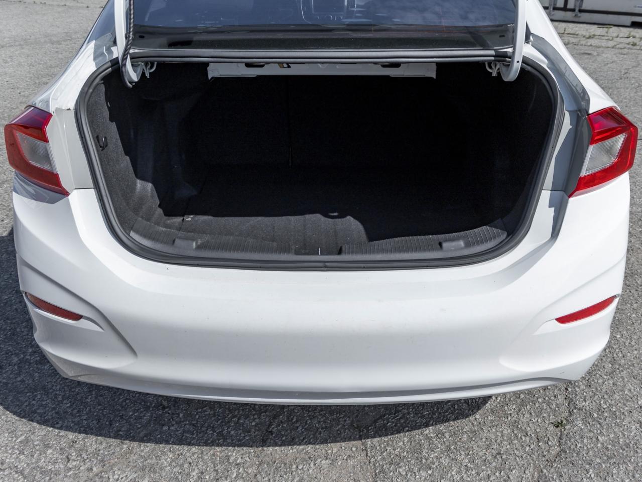 2016 Chevrolet Cruze LT Photo