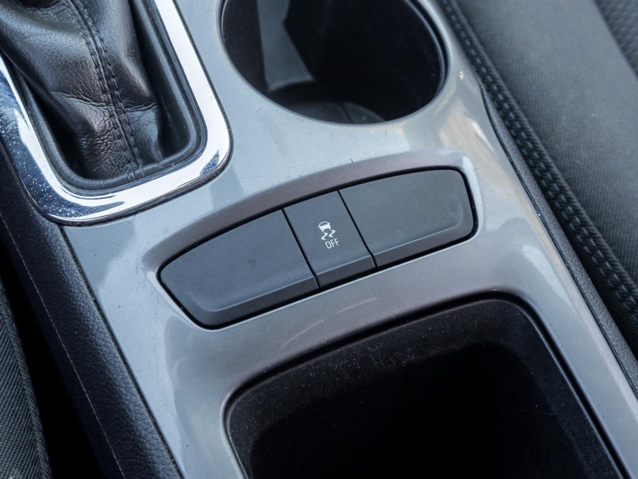 2016 Chevrolet Cruze LT Photo