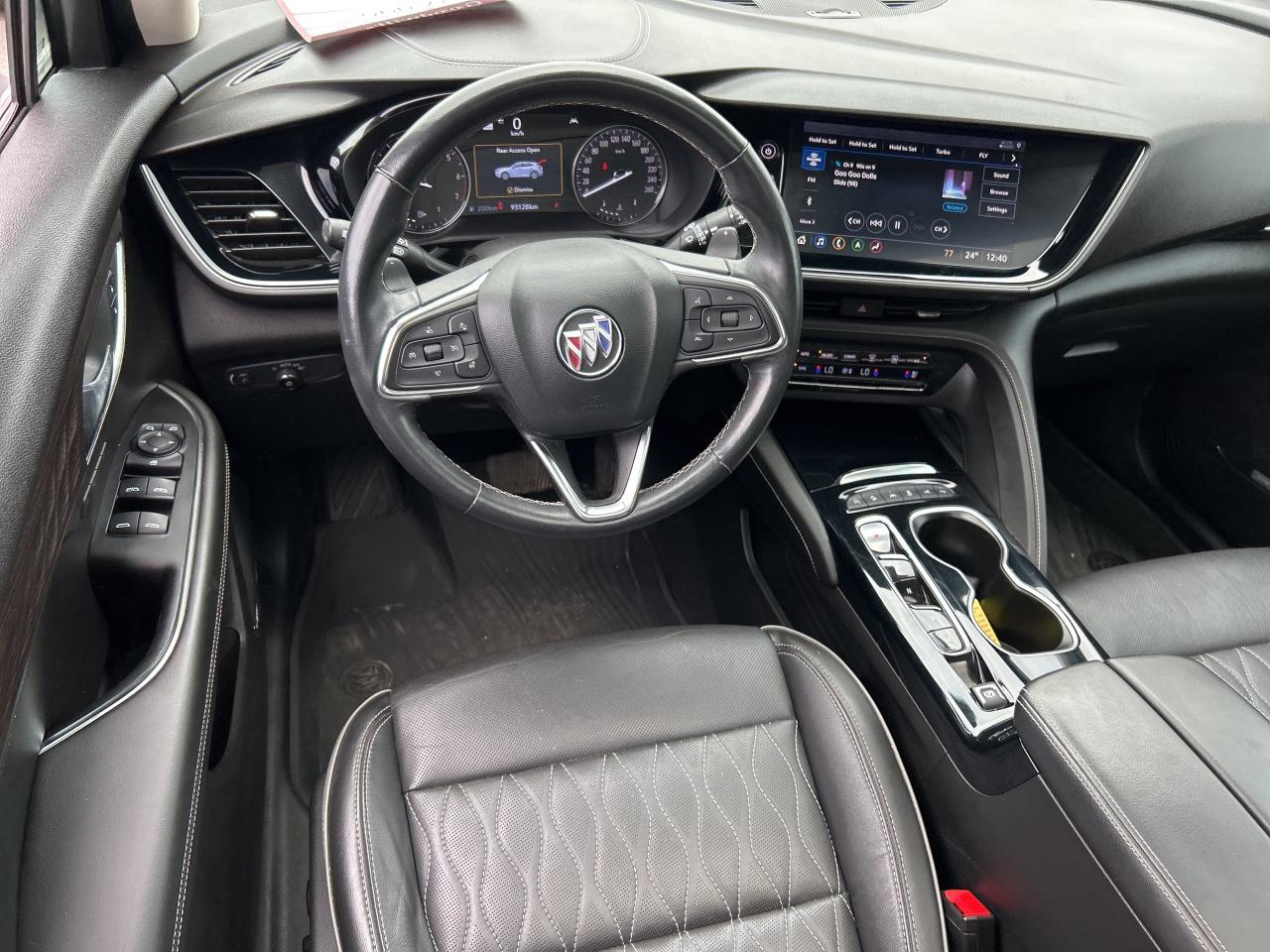 2021 Buick Envision AVENIR, 2 L TURBO, HEATED/ COOLED LEATHER SEATS! Photo