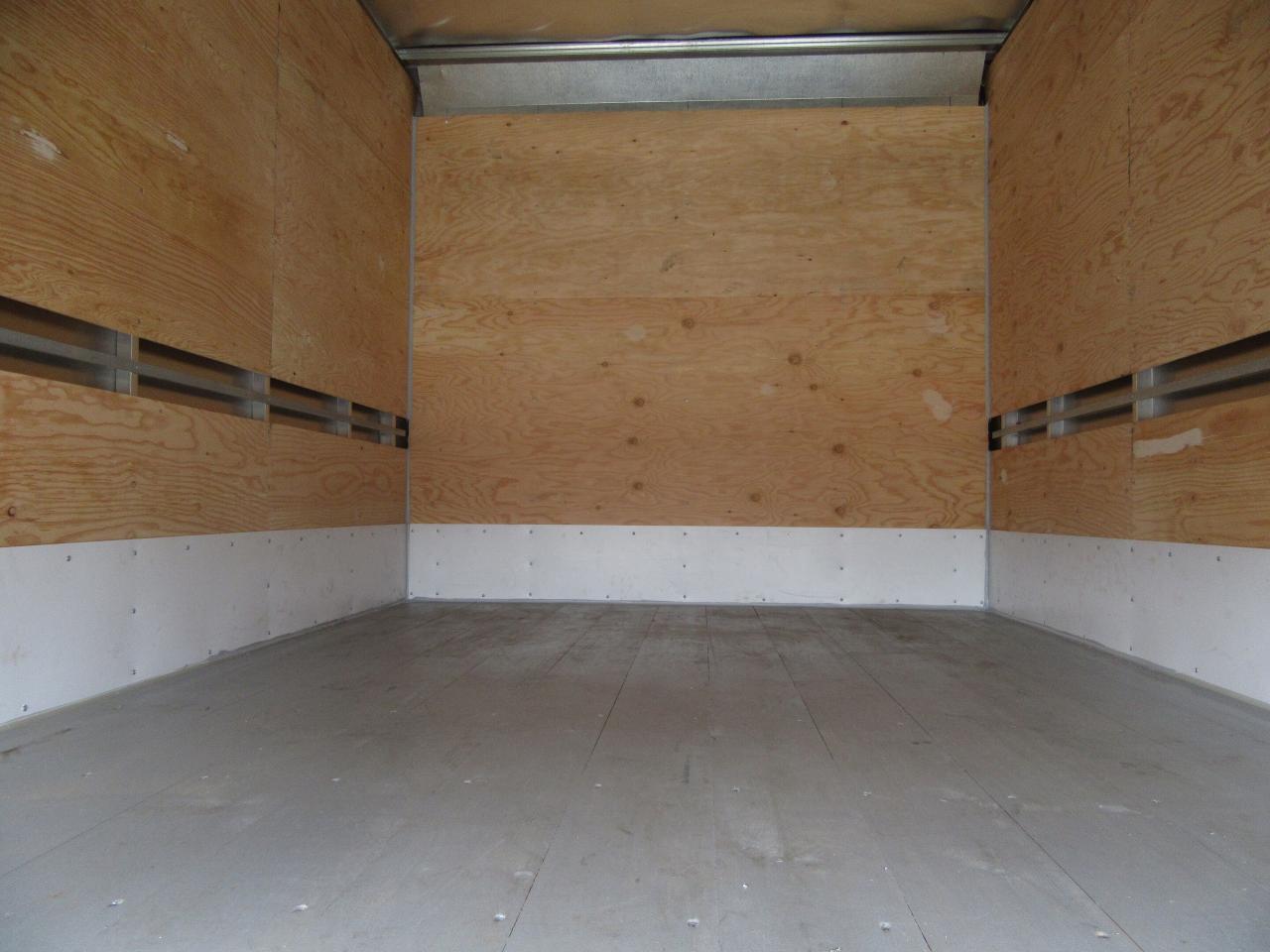 2022 Ford Super Duty F-550 CREW CAB 4X4 DIESEL NEW 12FT ALUMINUM BOX Photo4