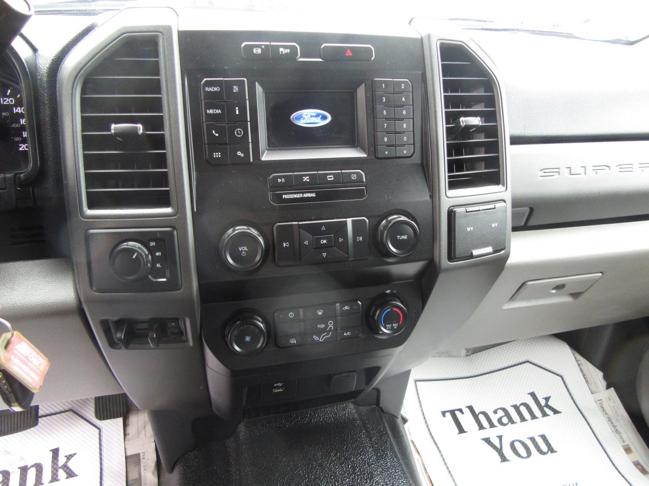 2022 Ford Super Duty F-550 CREW CAB 4X4 DIESEL NEW 12FT ALUMINUM BOX Photo