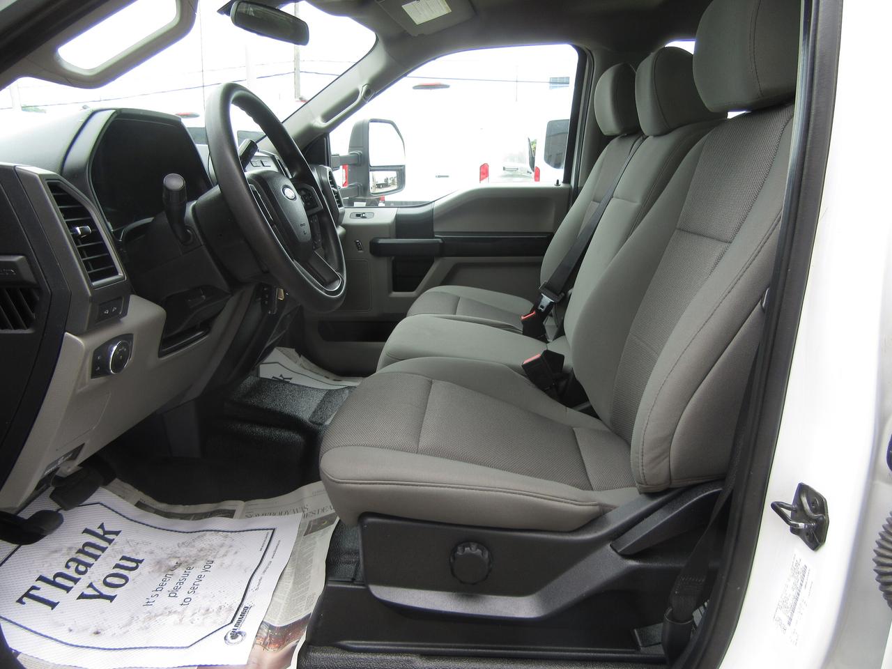 2022 Ford Super Duty F-550 CREW CAB 4X4 DIESEL NEW 12FT ALUMINUM BOX Photo