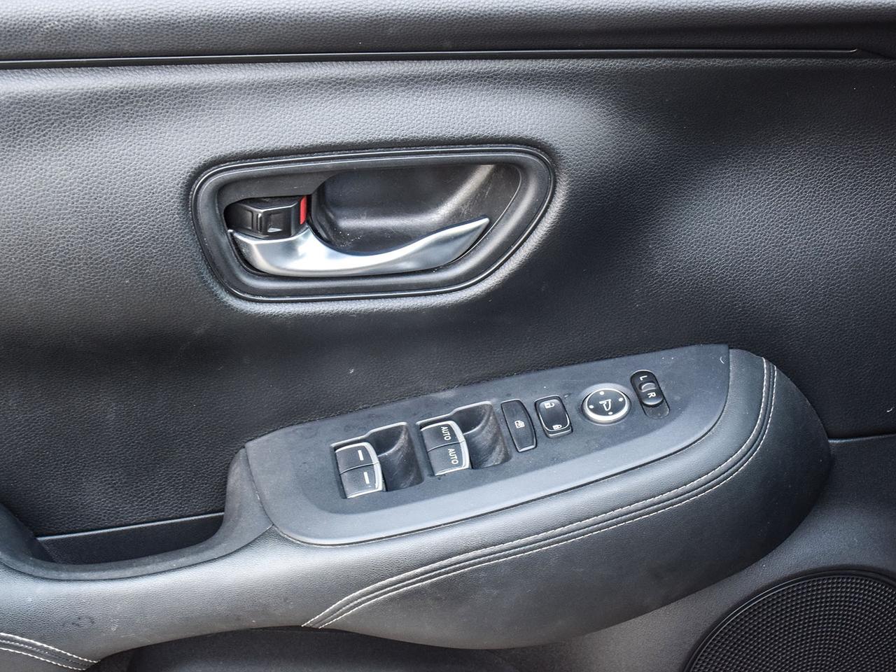 2024 Honda HR-V EX-L NAVI Photo