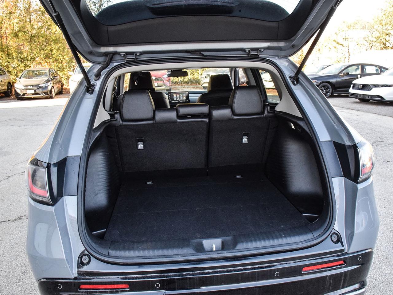 2024 Honda HR-V EX-L NAVI Photo