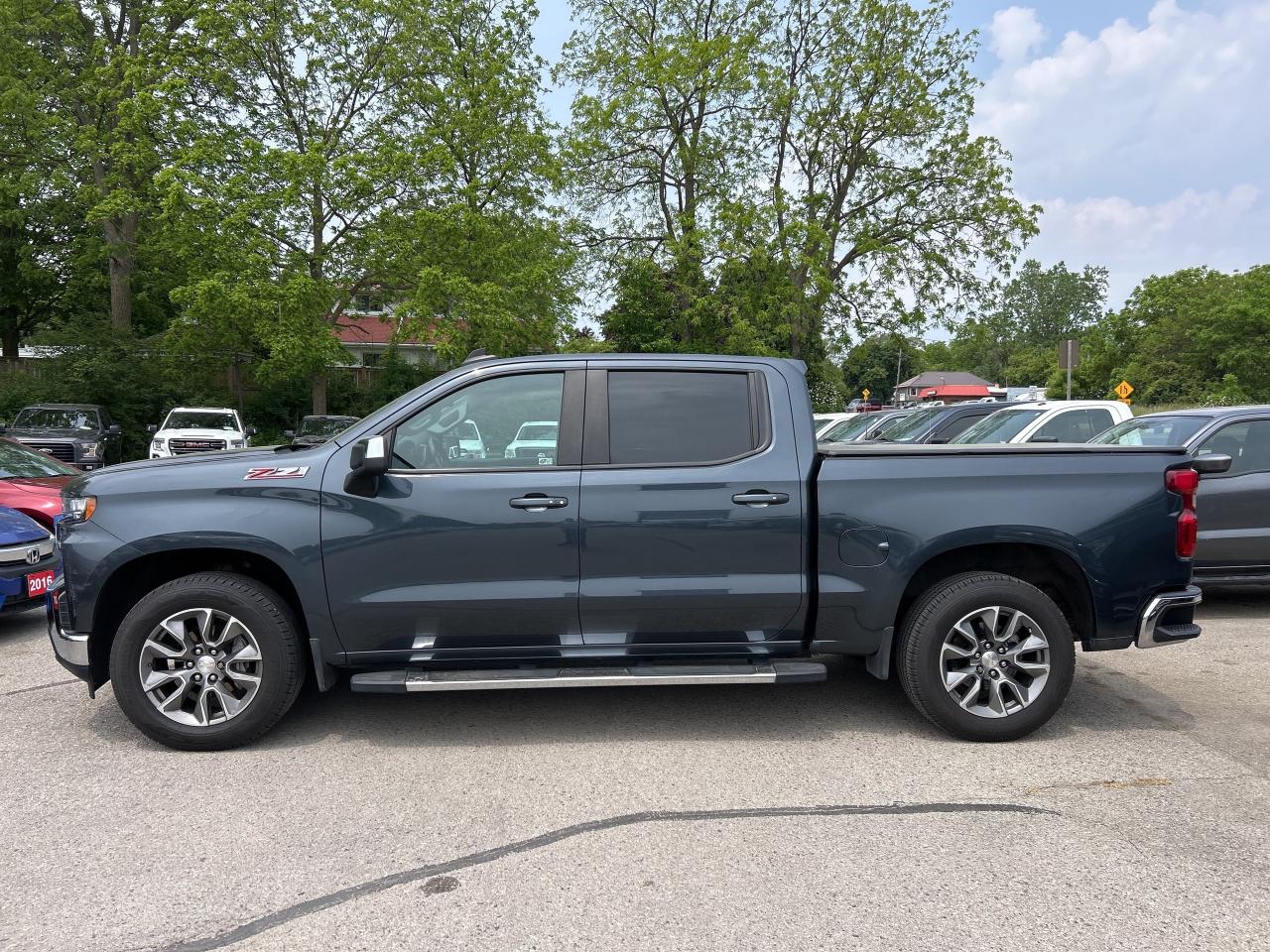 2019 Chevrolet Silverado 1500 LT, CLEAN CARFAX, 6 PASSENGER, REMOTE START! Photo