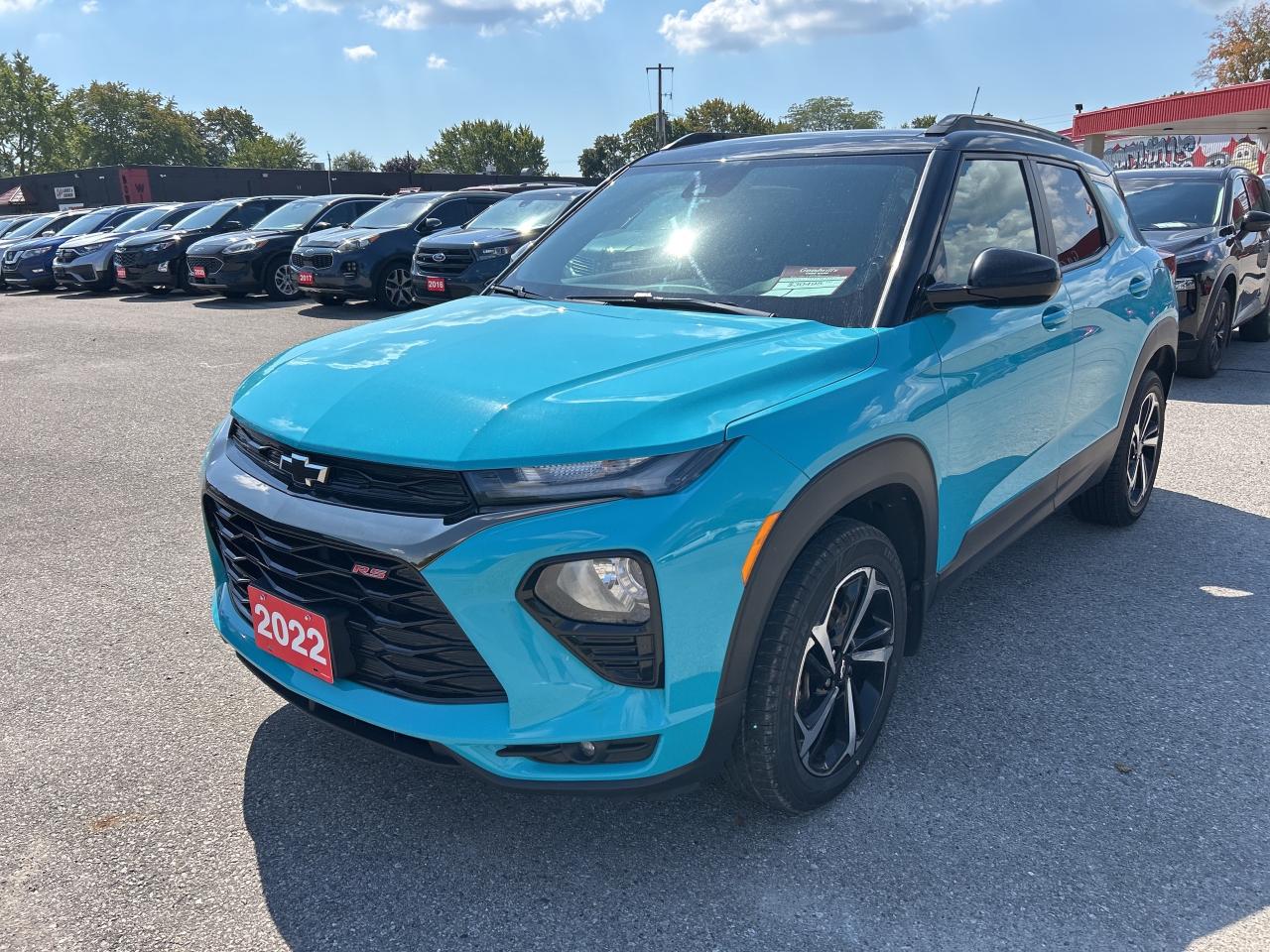 2022 Chevrolet TrailBlazer RS, CLEAN CARFAX, REMOTE START, AWD! Photo