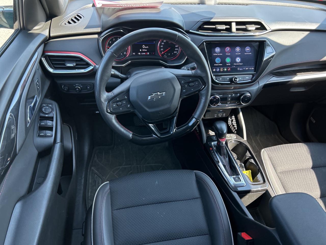 2022 Chevrolet TrailBlazer RS, CLEAN CARFAX, REMOTE START, AWD! Photo