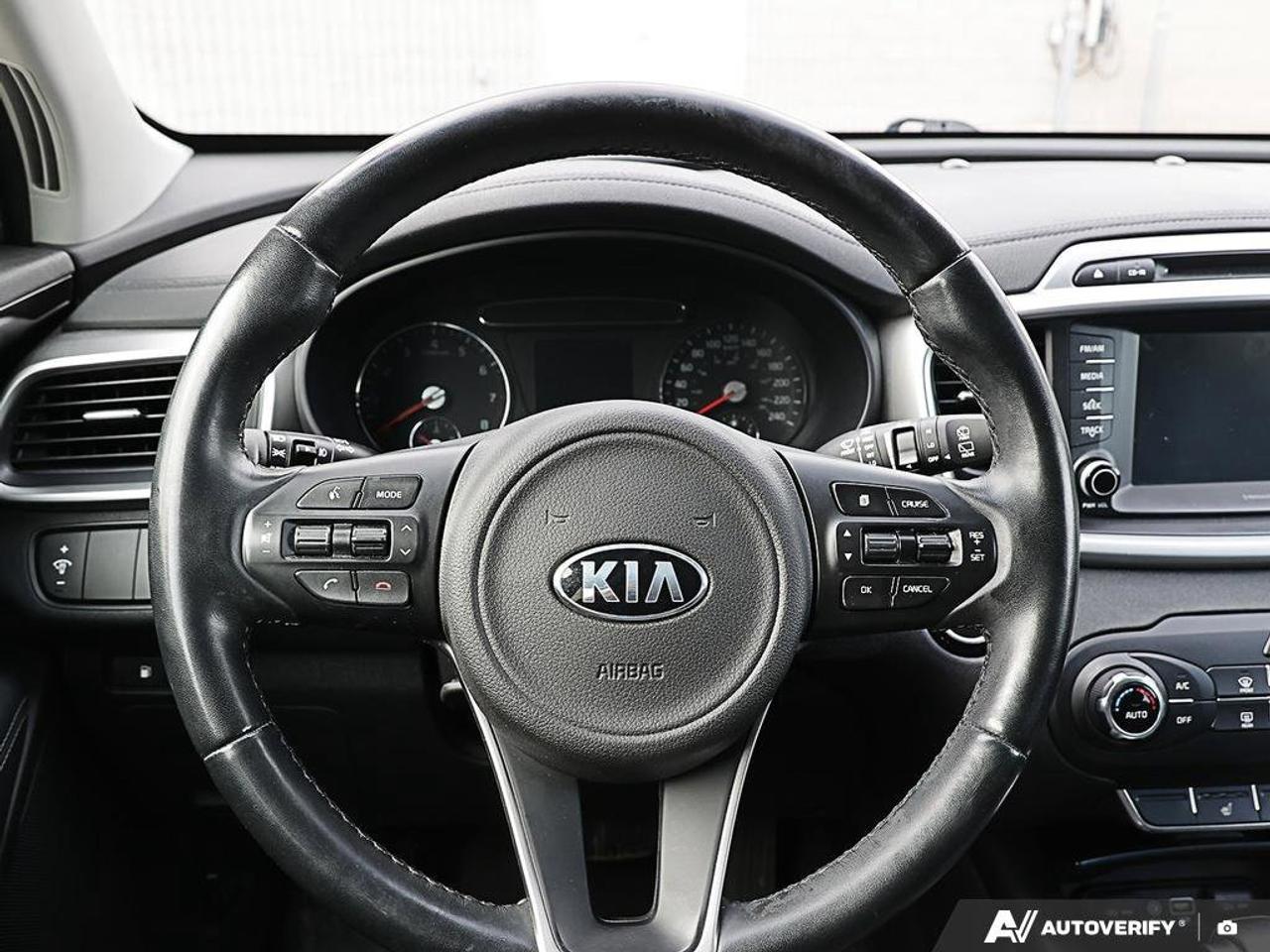 2018 Kia Sorento LX TurboCERTIFIED AS-TRADED, ONE-OWNER, ACCIDENT-F Photo