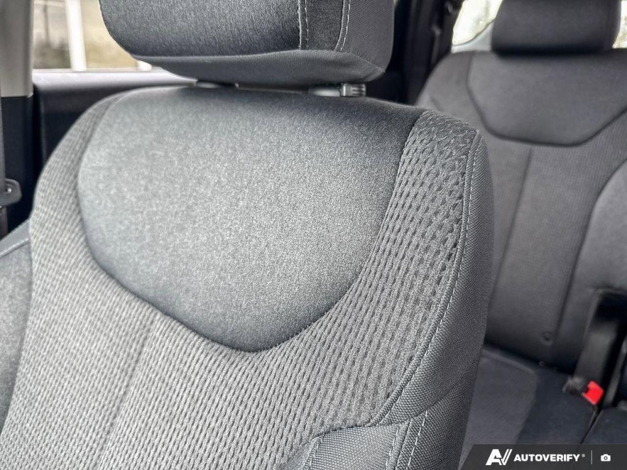 2022 Hyundai Santa Fe Essential   SMOOTH AND SPACIOUS Photo