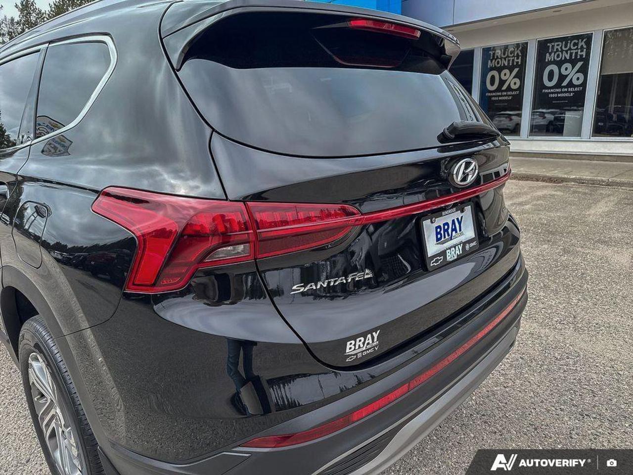 2022 Hyundai Santa Fe Essential   HEATED FRONT SEATS, HEATED STEERING WH Photo