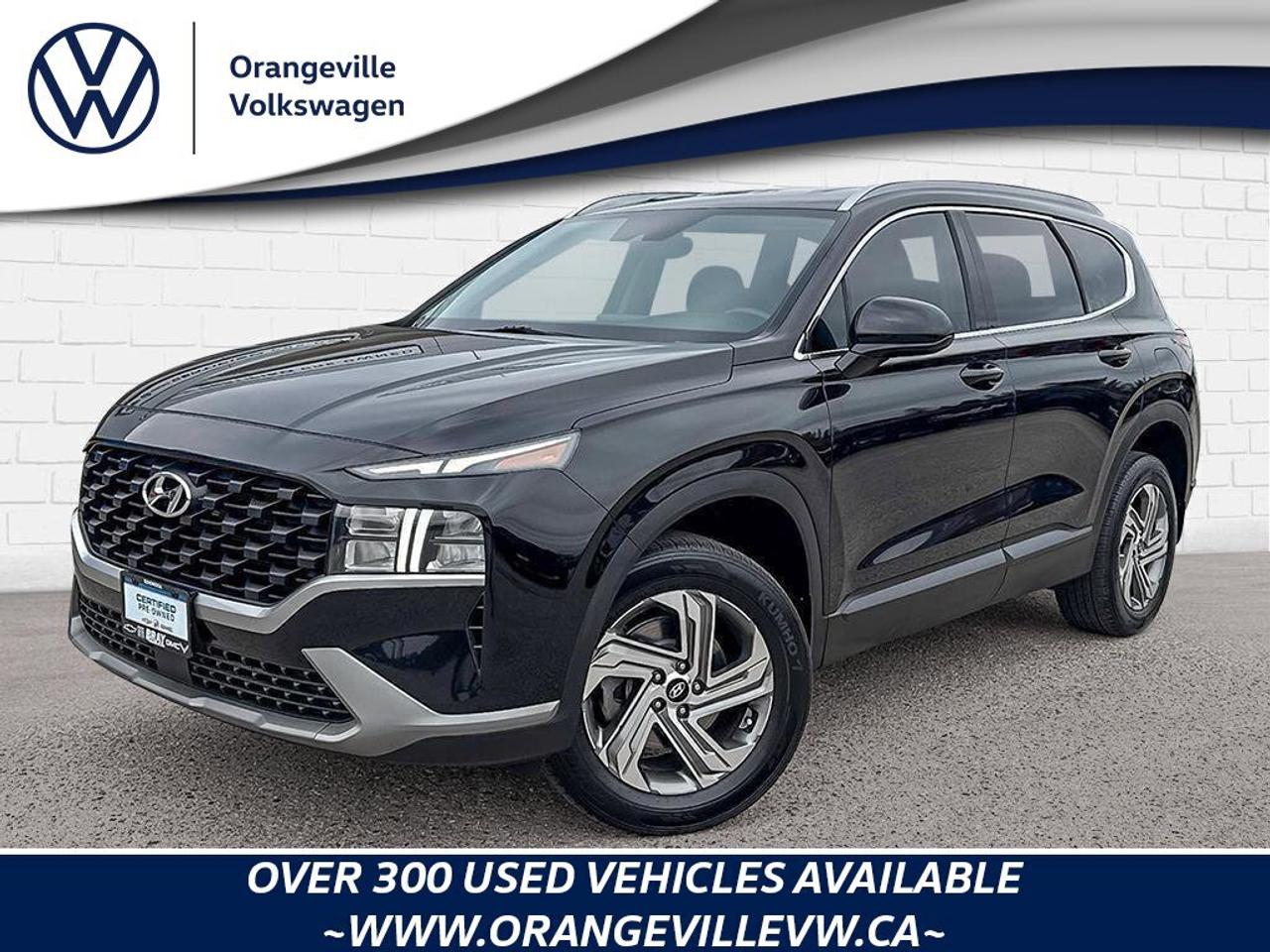 2022 Hyundai Santa Fe Essential   HEATED FRONT SEATS, HEATED STEERING WH Photo