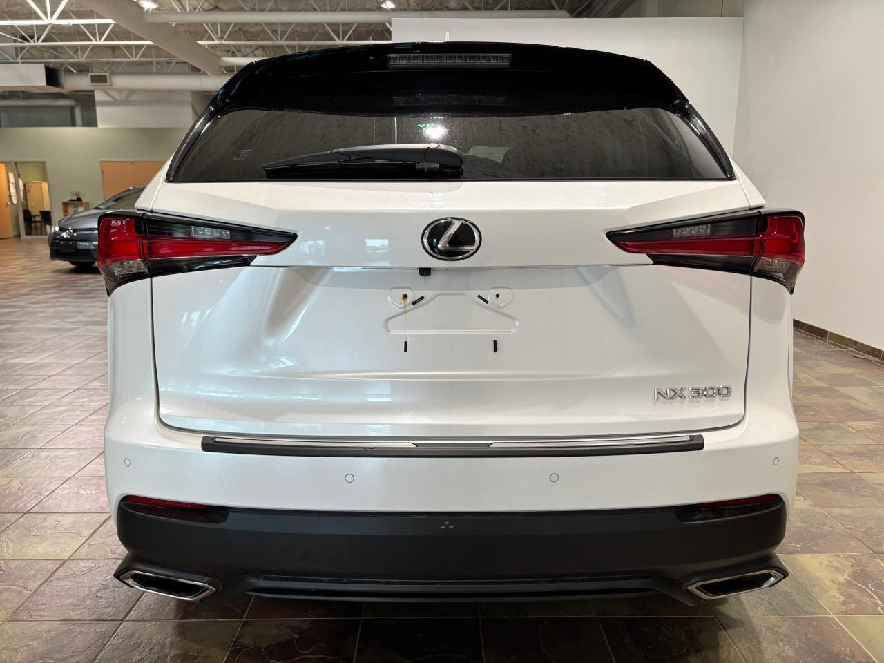 2021 Lexus NX 300 LUXURY PACKAGE   AWD   NAVIGATION   HEATED & COOLE Photo