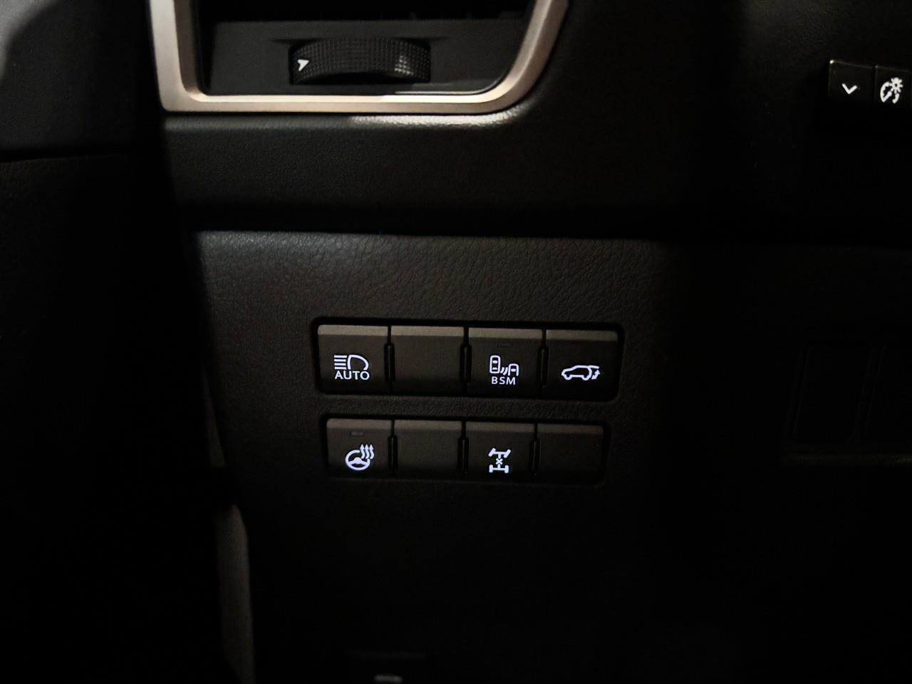 2021 Lexus NX 300 LUXURY PACKAGE   AWD   NAVIGATION   HEATED & COOLE Photo