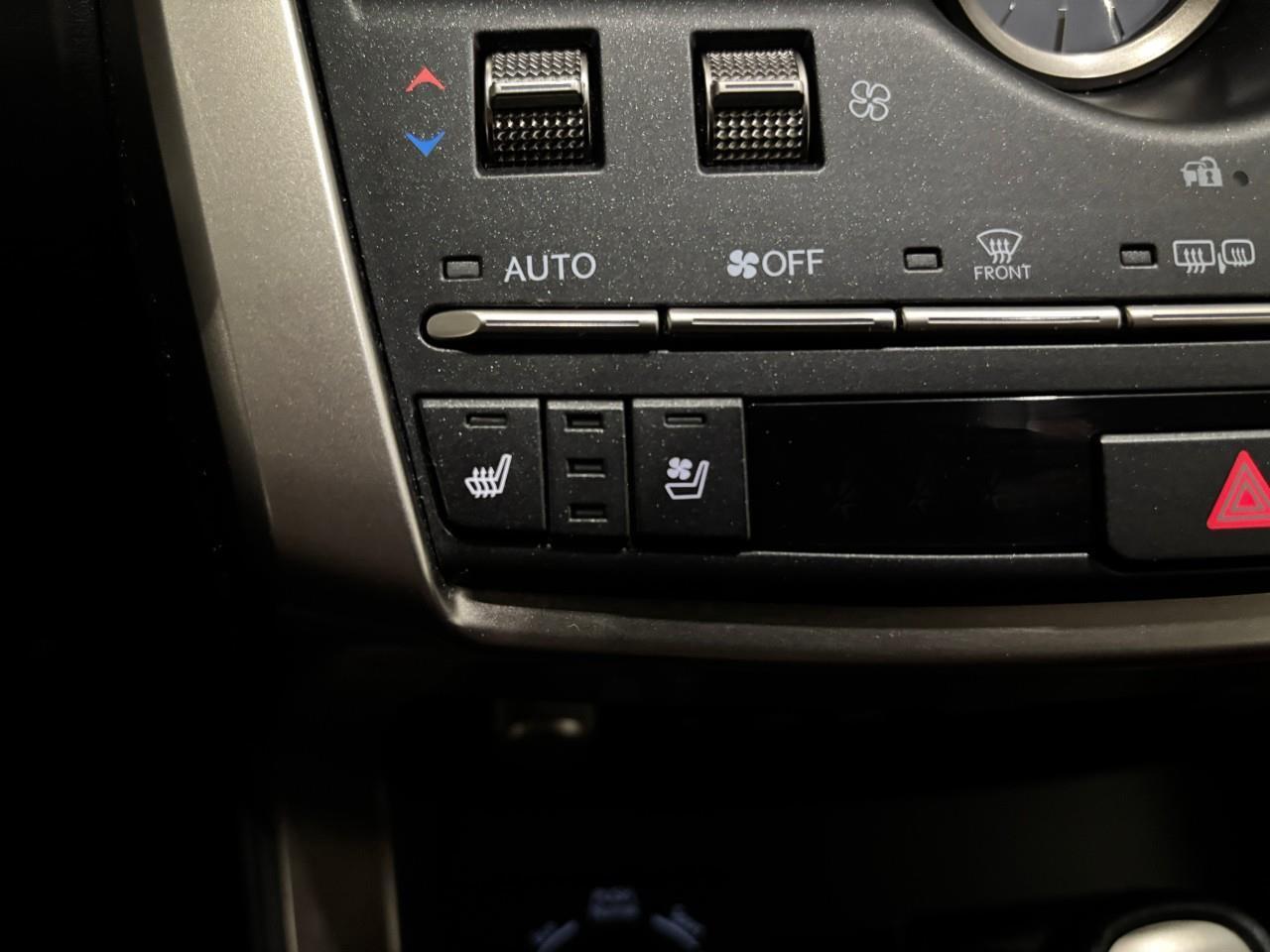 2021 Lexus NX 300 LUXURY PACKAGE   AWD   NAVIGATION   HEATED & COOLE Photo