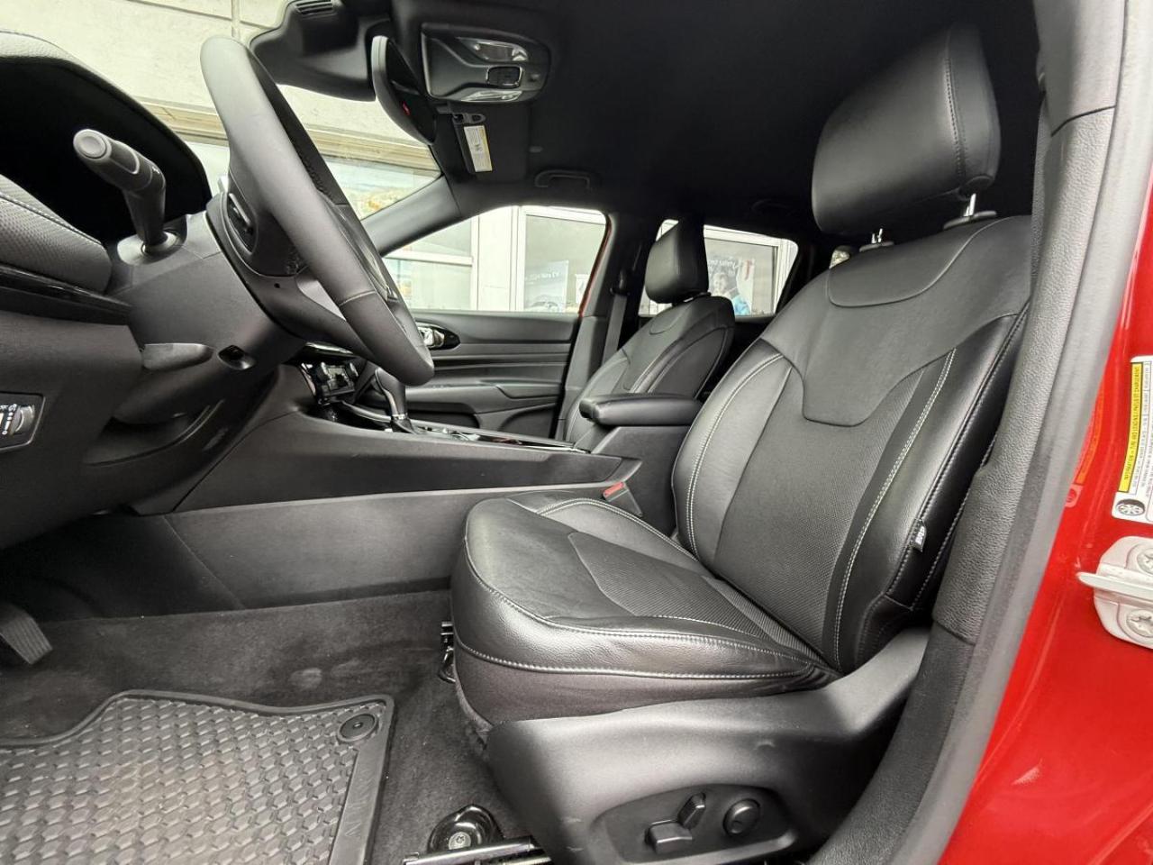 2023 Jeep Compass Altitude Photo