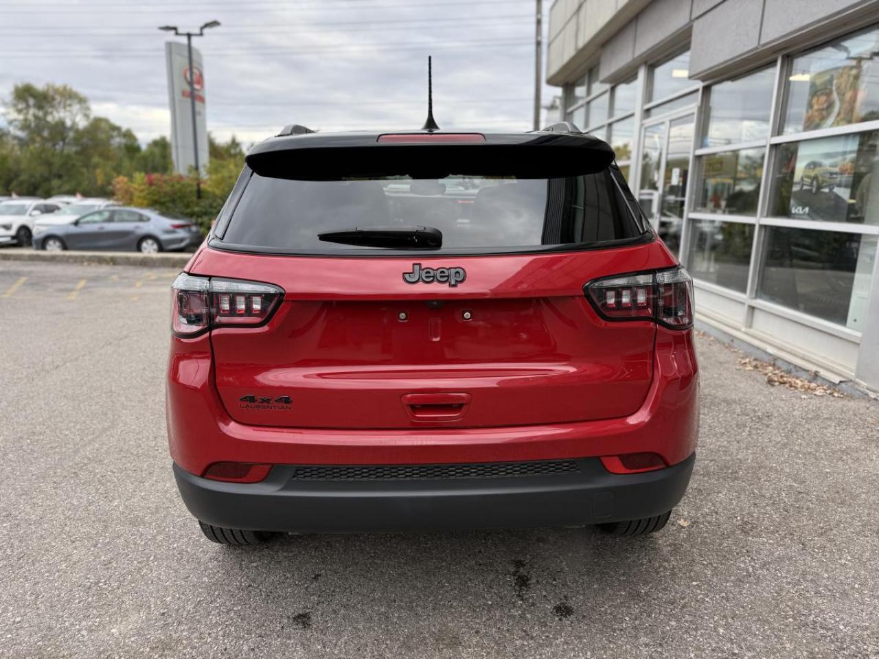 2023 Jeep Compass Altitude Photo