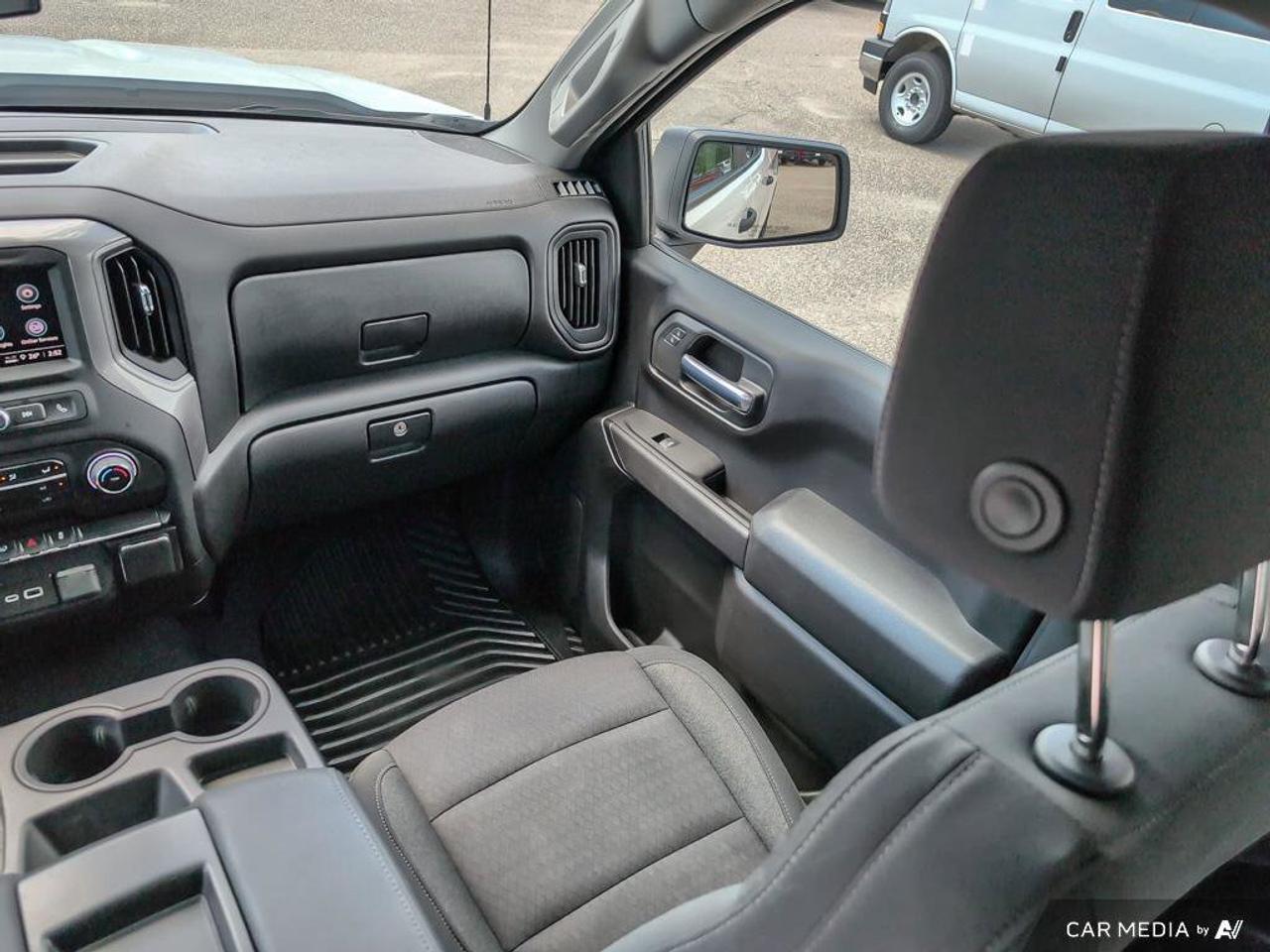 2023 Chevrolet Silverado 1500 CustomOne Owner   Keyless Entry   Remote Start   H Photo