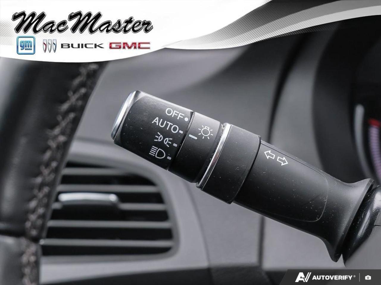 2017 Acura MDX Technology Package3.5L,SH-AWD, NAV, SUNROOF, DVD/E Photo