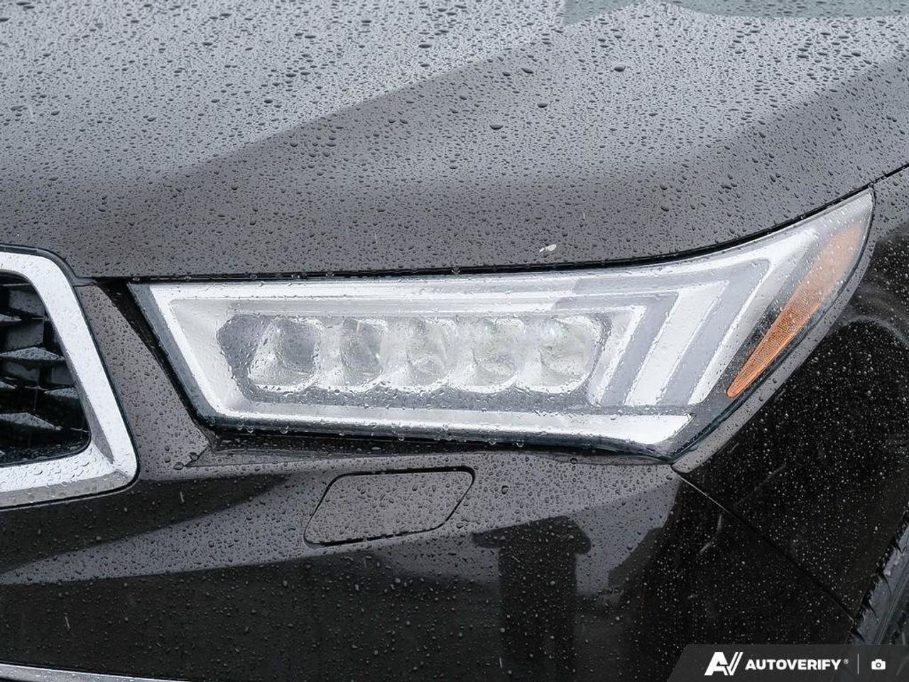 2017 Acura MDX Technology Package3.5L,SH-AWD, NAV, SUNROOF, DVD/E Photo