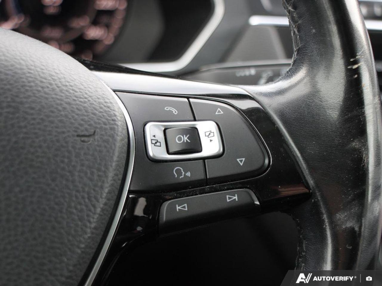 2018 Volkswagen Tiguan HighlineCERTIFIED AS-TRADED, NAVI, HTD SEATS, SUNR Photo