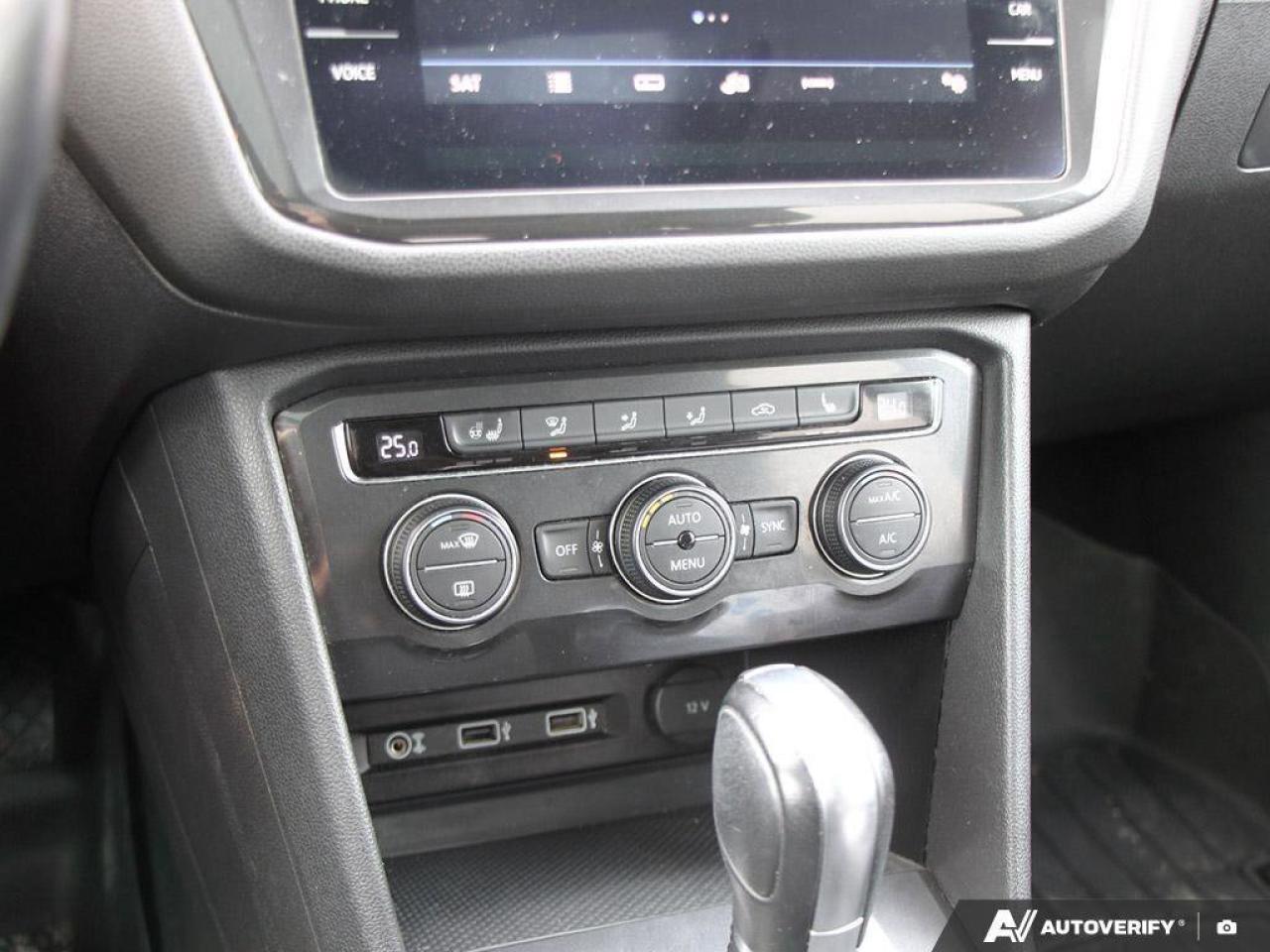 2018 Volkswagen Tiguan HighlineCERTIFIED AS-TRADED, NAVI, HTD SEATS, SUNR Photo