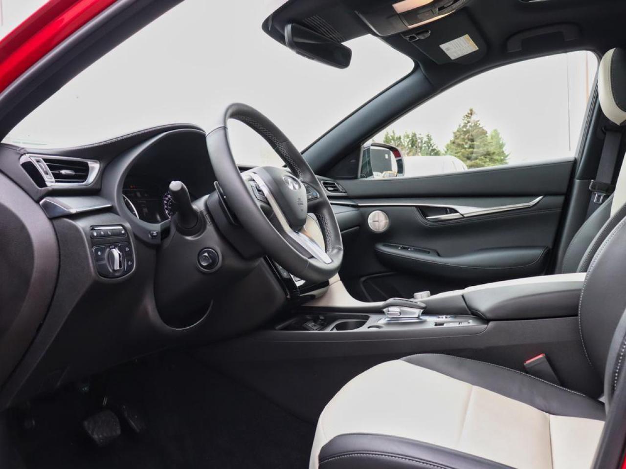 2025 Infiniti QX55 SENSORY  HUD, COOLING SEATS 360 CAM! Photo