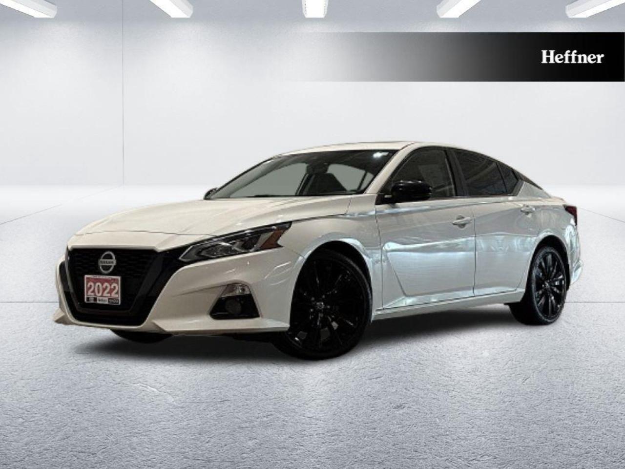 2022 Nissan Altima 2.5 SR Midnight Edition Photo0